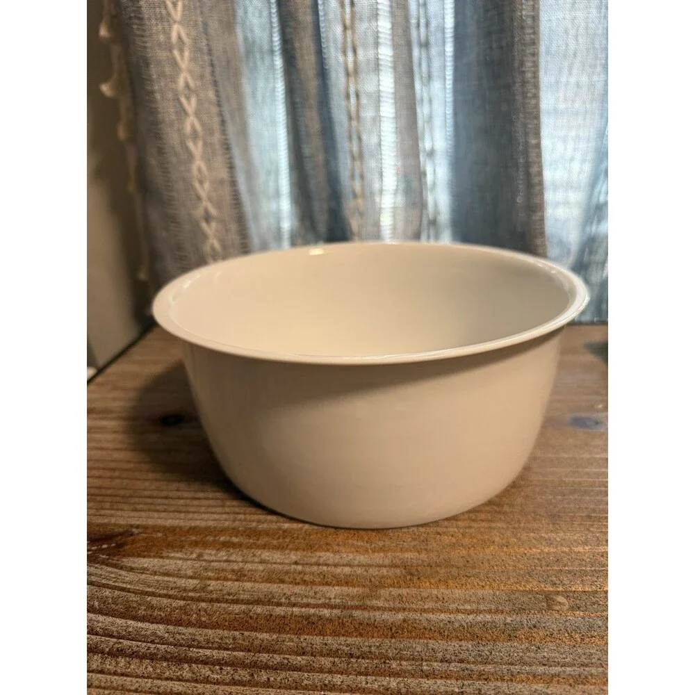 Crate & Barrel Large Serving or Centerpiece Bowl Ceramic 8.5” Diameter